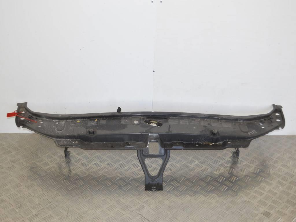 Передняя панель крепления облицовки (телевизор)