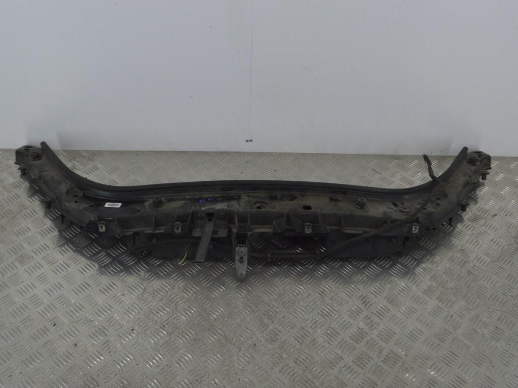 Передняя панель крепления облицовки (телевизор) Renault Scenic 2 (2003-2009) 8200140478