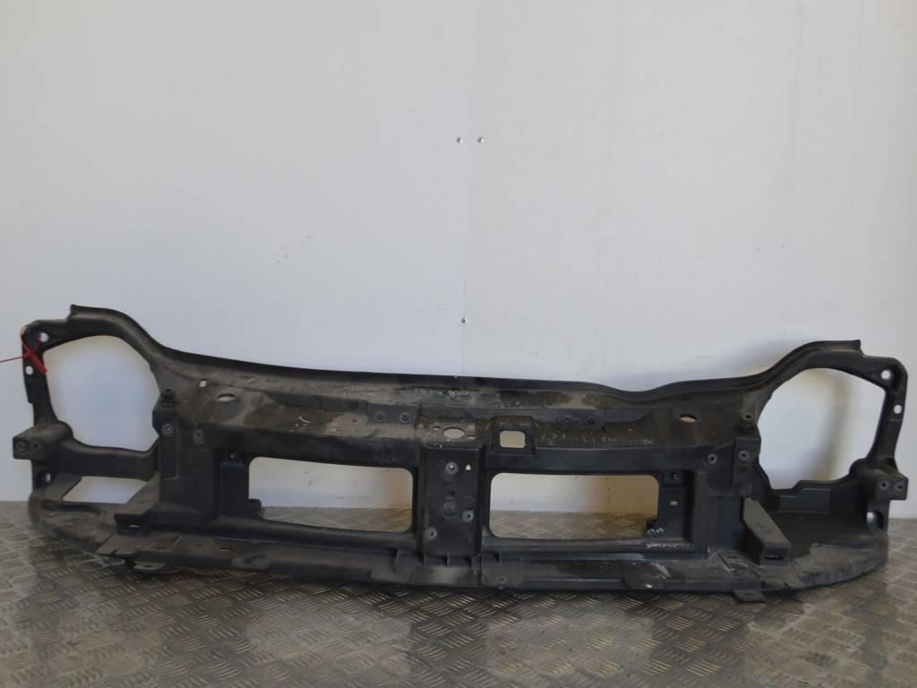 Передняя панель крепления облицовки (телевизор) Renault Trafic 2 (2006-2015)