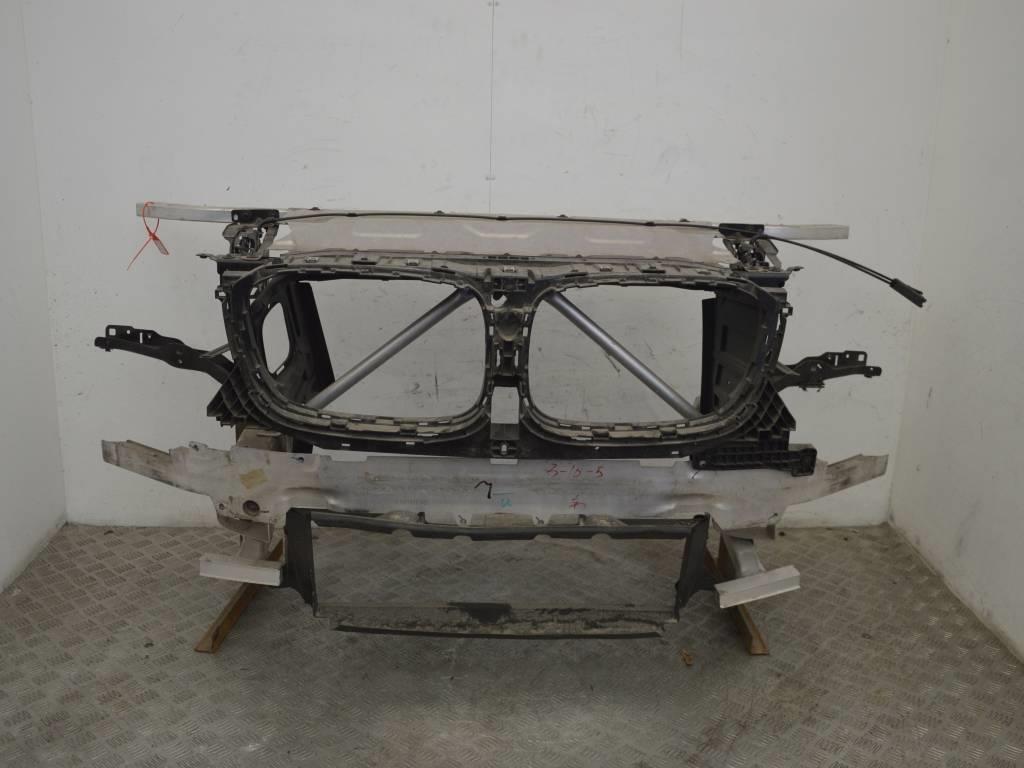 Передняя панель крепления облицовки (телевизор)