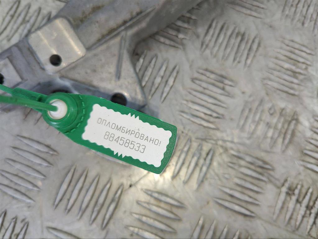 Передняя панель крепления облицовки (телевизор)