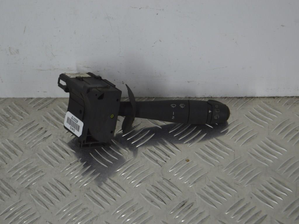 Переключатель дворников Renault Espace 4 (2003-2010) 8200002461