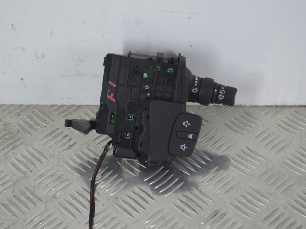 Переключатель дворников Renault Megane 2 (2002-2008)