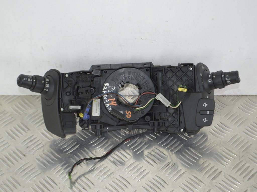 Переключатель подрулевой (стрекоза) Renault Scenic 2 (2003-2009) 8200127727