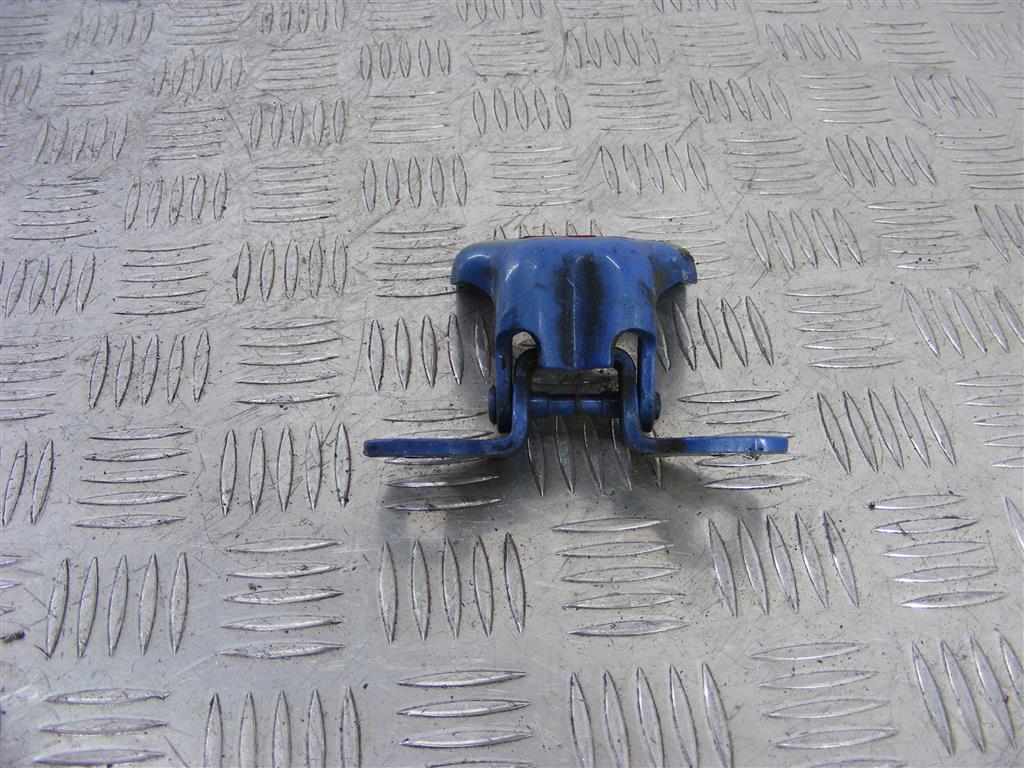 Петля двери Renault Logan 1 (2004-2014)