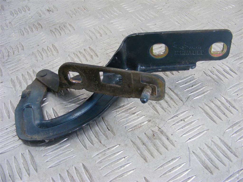 Петля капота правая