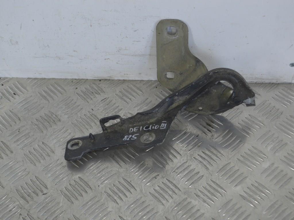 Петля капота