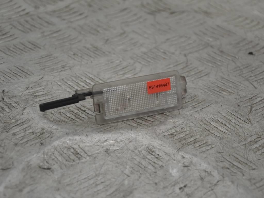 Плафон подсветки бардачка