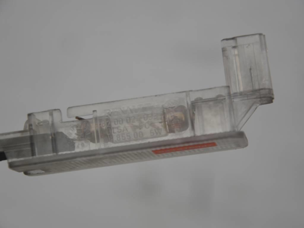 Плафон подсветки бардачка