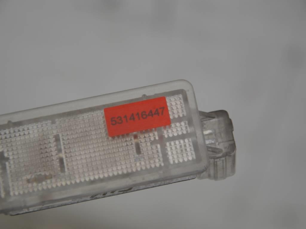 Плафон подсветки бардачка