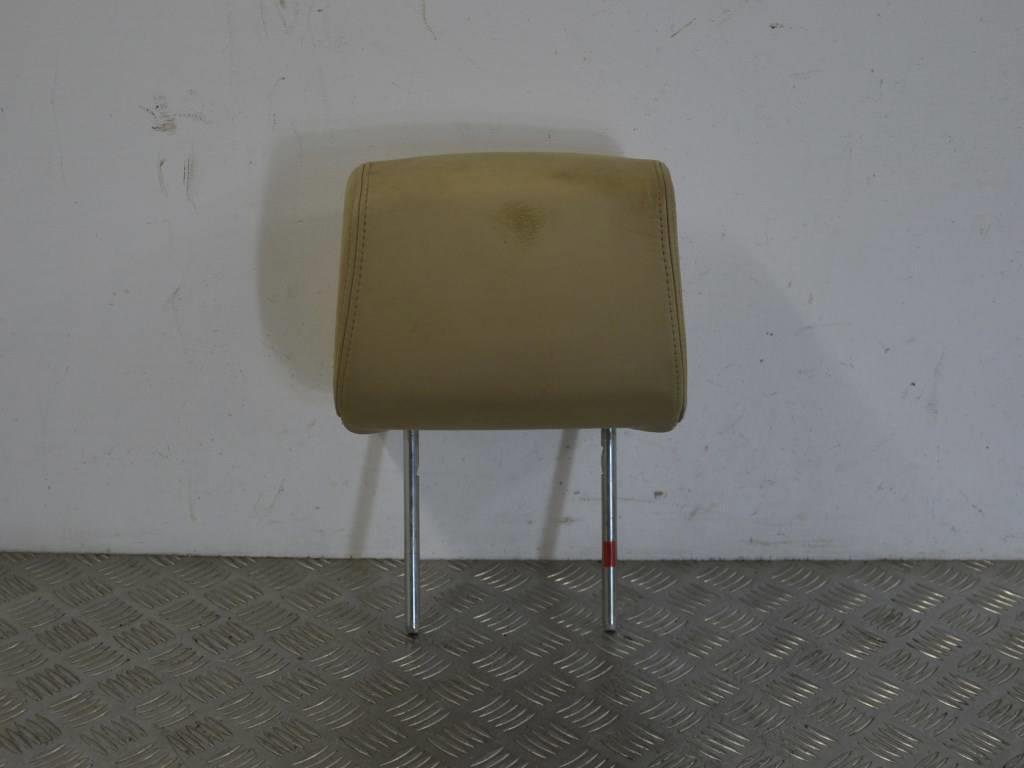 Подголовник