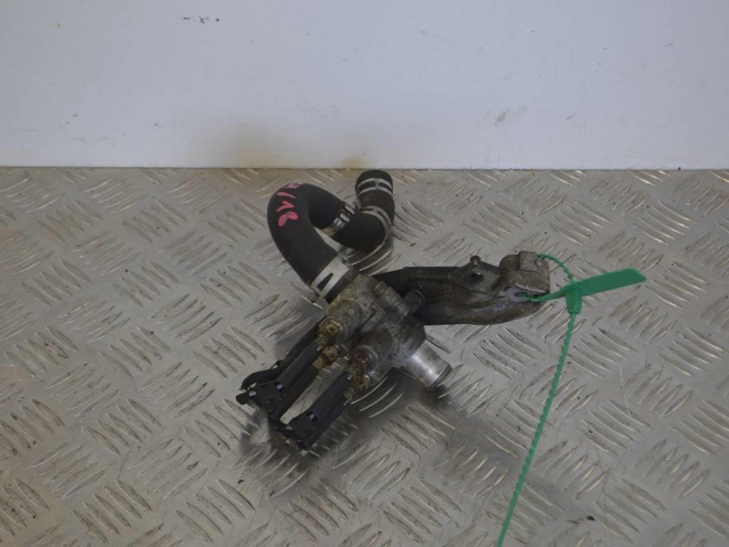 Подогреватель охлаждающей жидкости (антифриза)