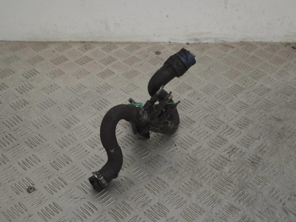 Подогреватель охлаждающей жидкости (антифриза)