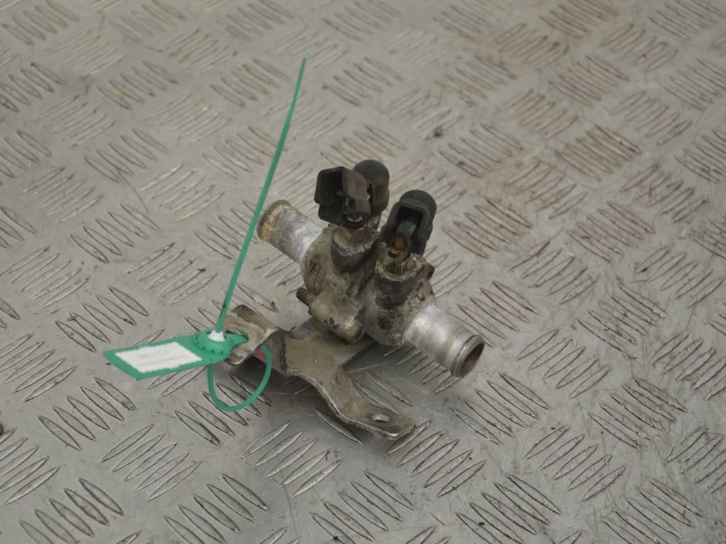 Подогреватель охлаждающей жидкости (антифриза)