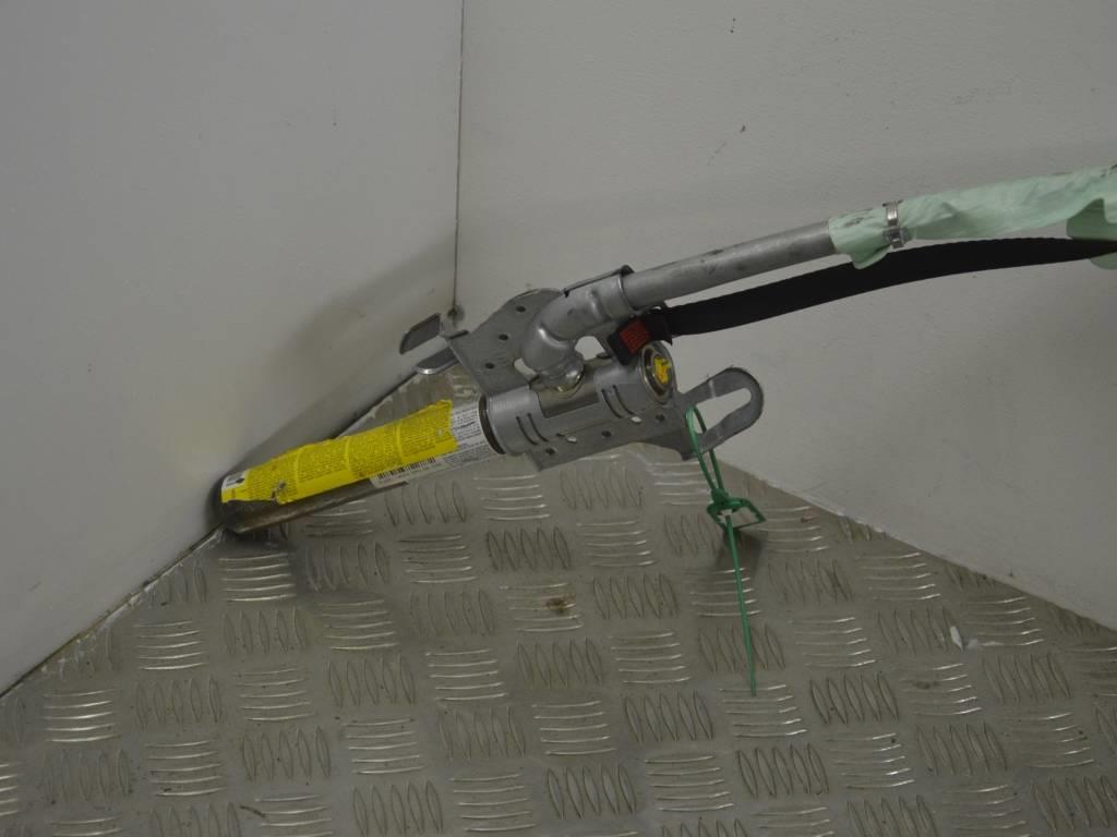 Подушка безопасности боковая (шторка)