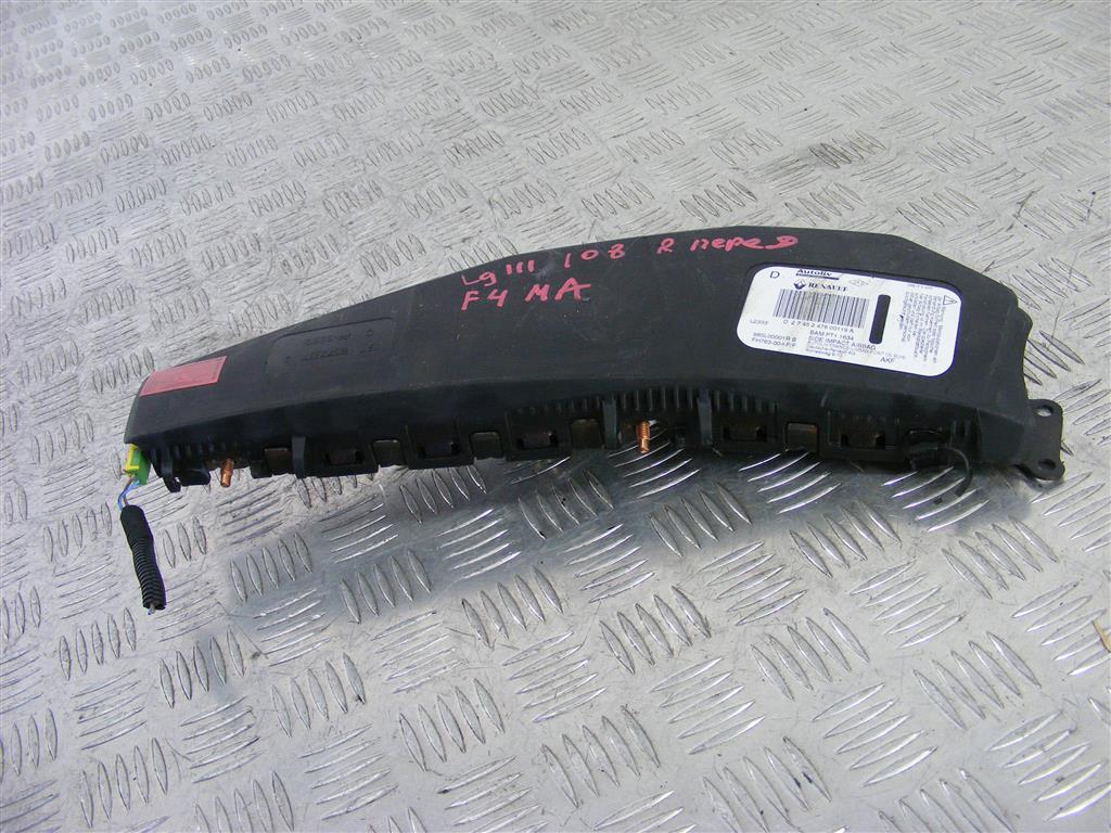 Подушка безопасности боковая (в сиденье)