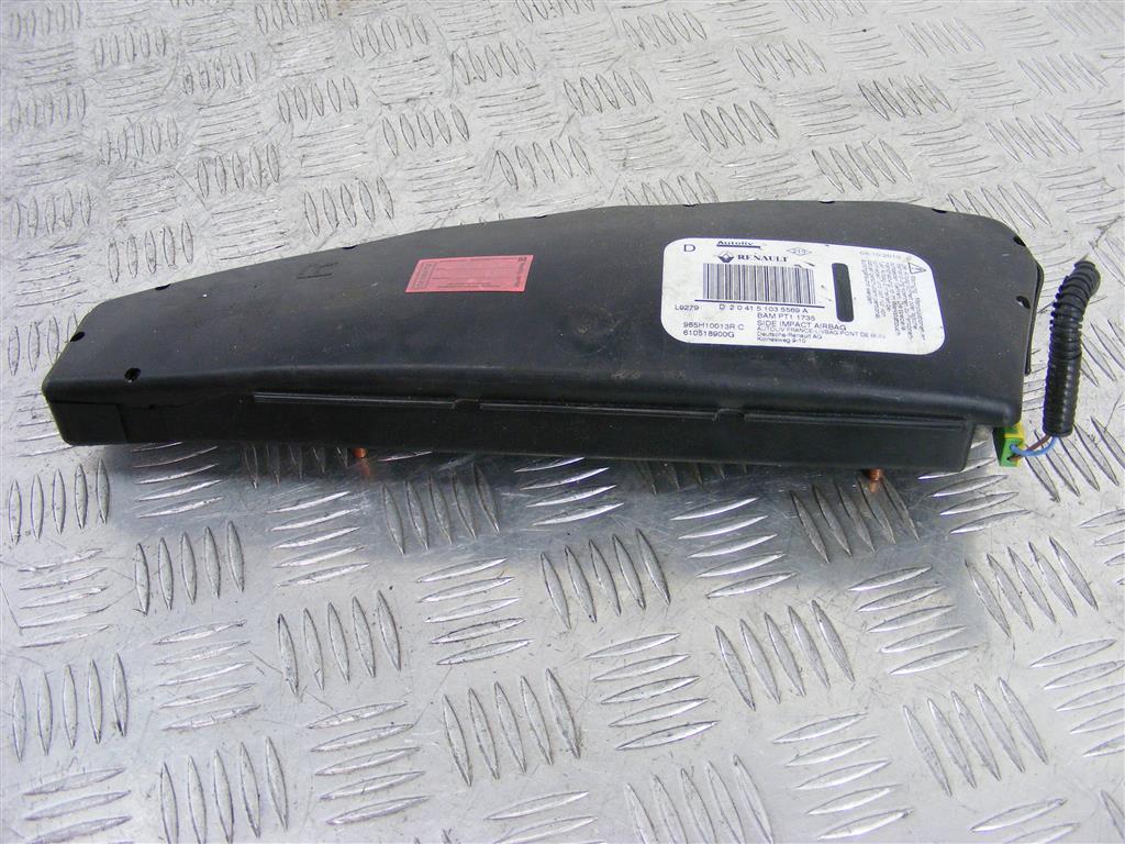 Подушка безопасности боковая (в сиденье)