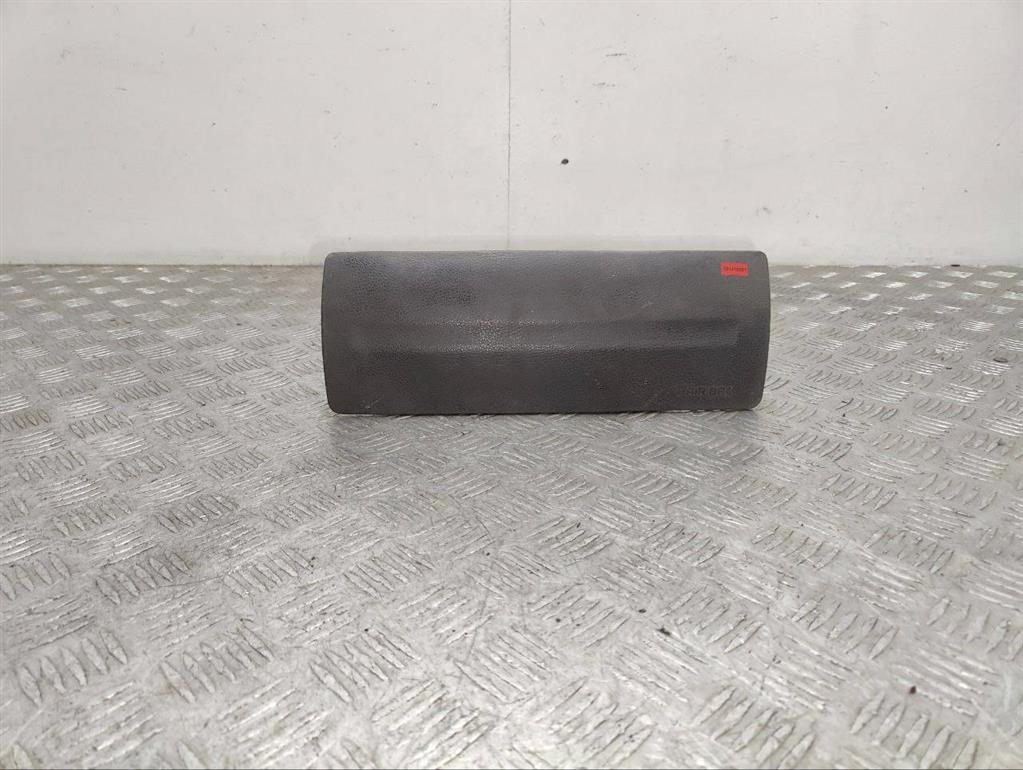 Подушка безопасности пассажира