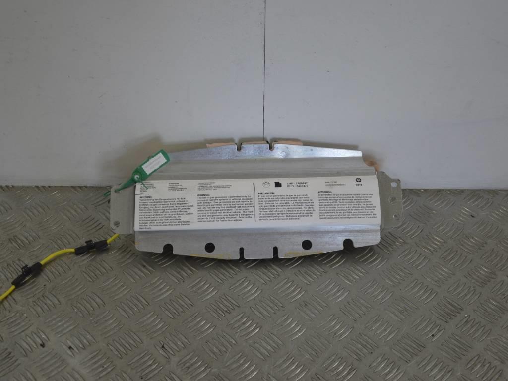 Подушка безопасности пассажира