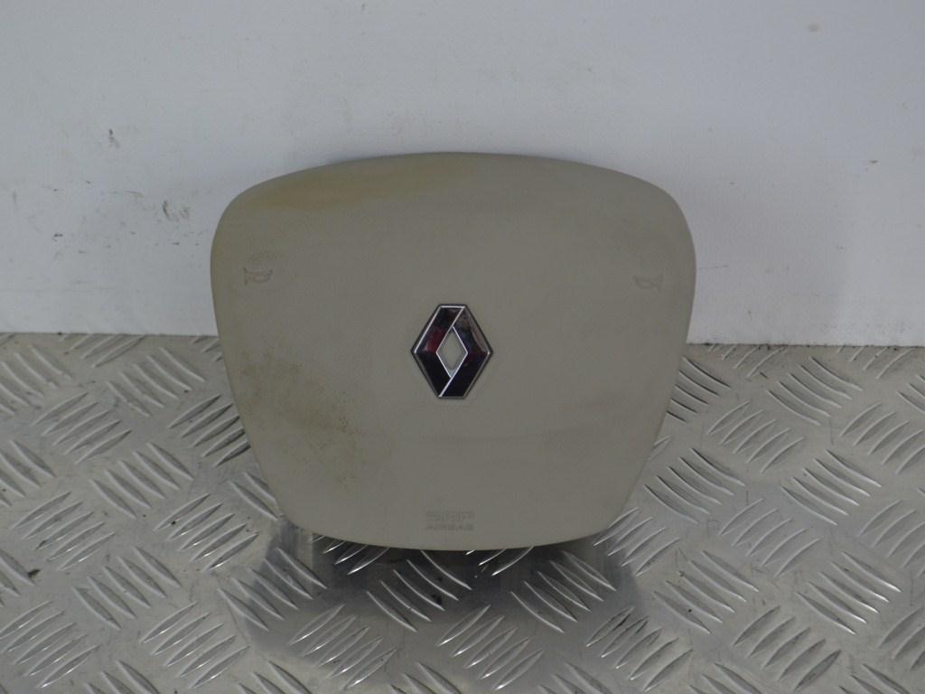 Подушка безопасности водителя