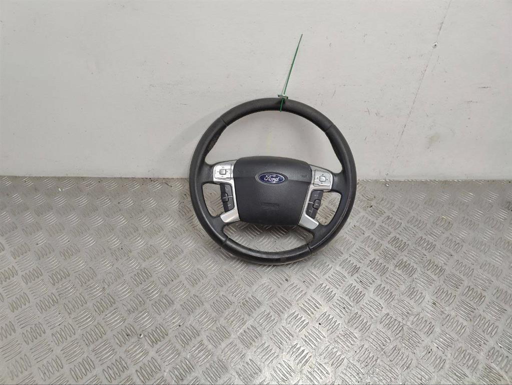 Подушка безопасности водителя