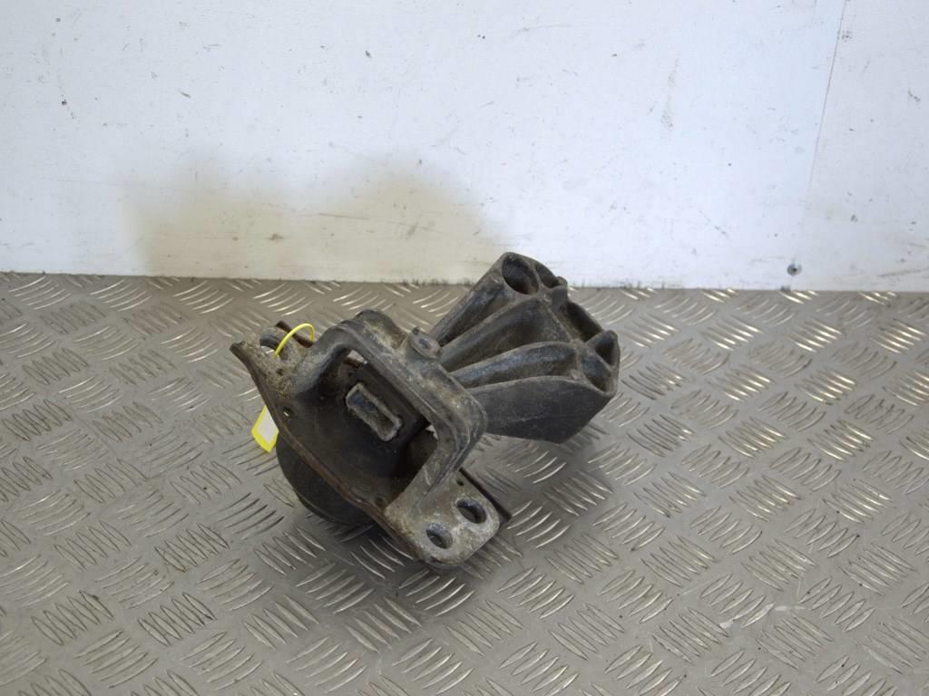 Подушка крепления двигателя Renault Scenic 2 (2003-2009) 500900500