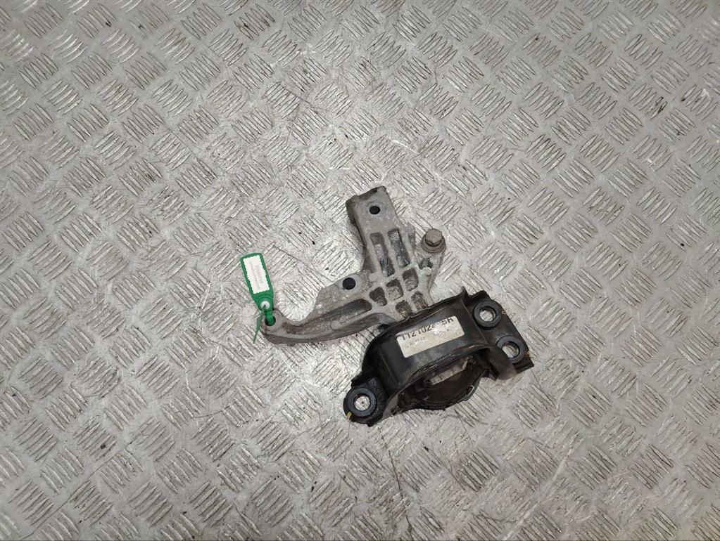 Подушка крепления двигателя