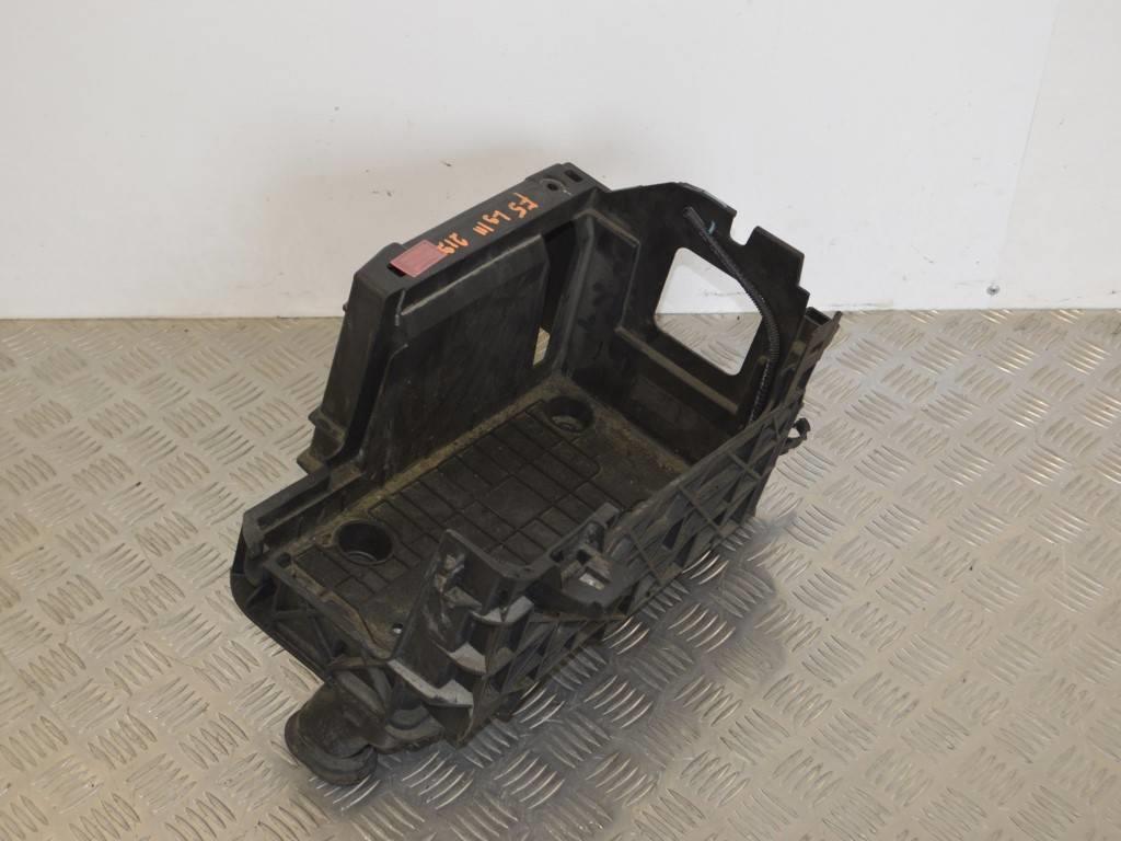 Полка аккумулятора