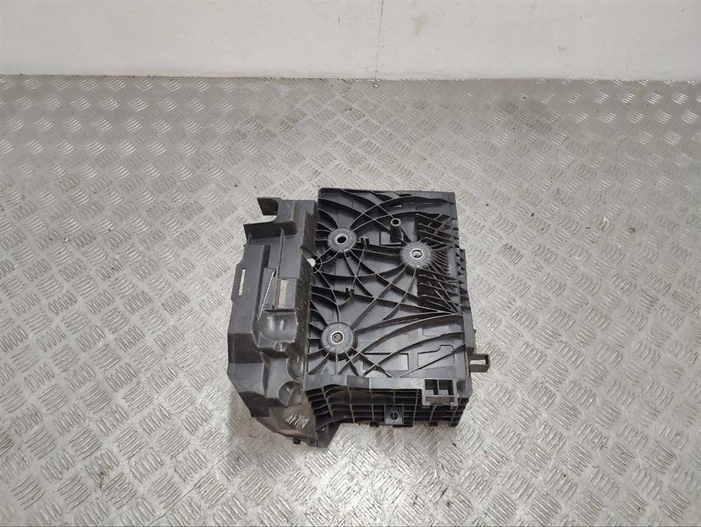 Полка аккумулятора