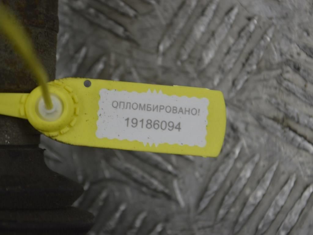 Полуось передняя левая (приводной вал, ШРУС) Renault Laguna 2 (2001-2007) 8200470129