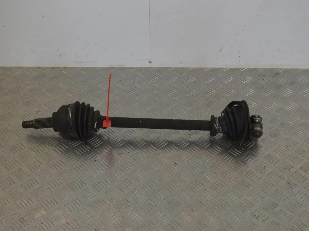Полуось передняя левая (приводной вал, ШРУС) Renault Trafic 2 (2001-2006)
