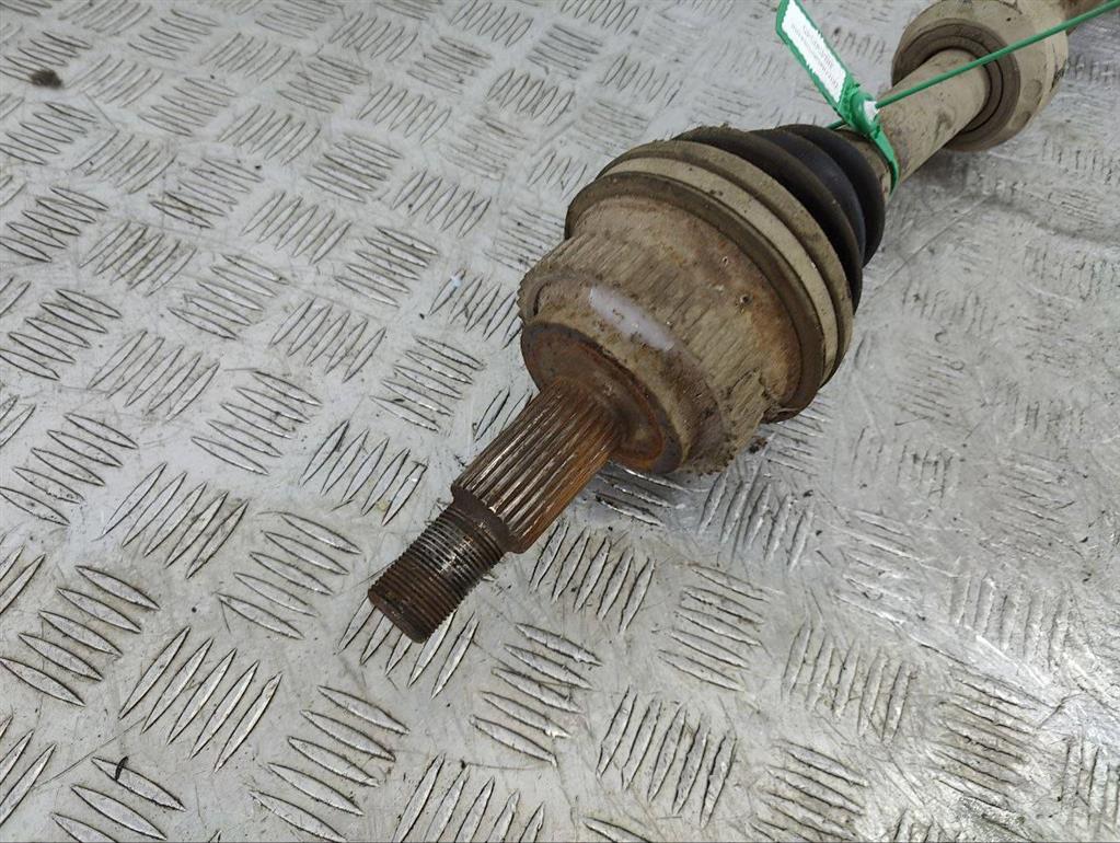 Полуось передняя левая (приводной вал, ШРУС)