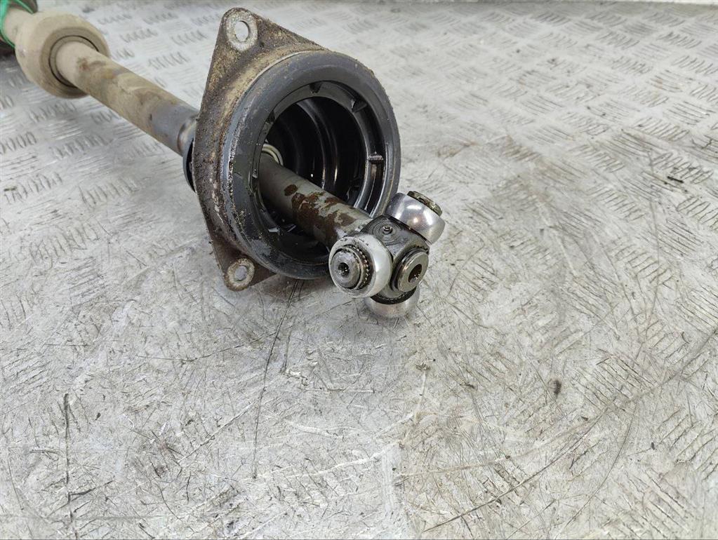 Полуось передняя левая (приводной вал, ШРУС)