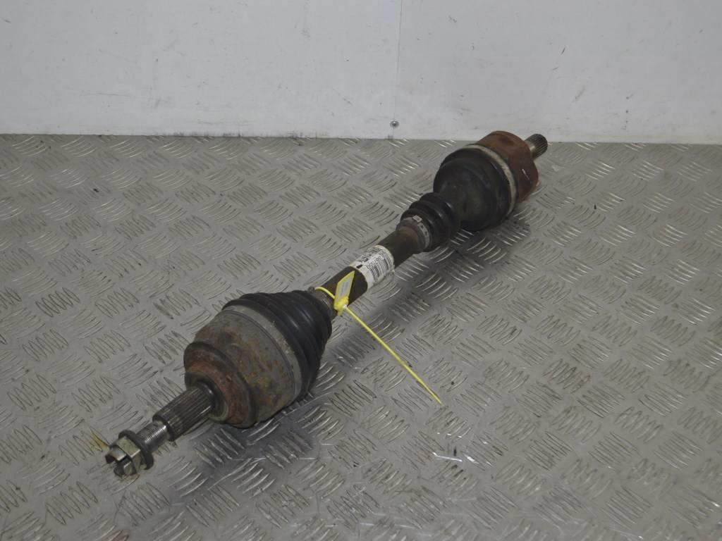 Полуось передняя левая (приводной вал, ШРУС)