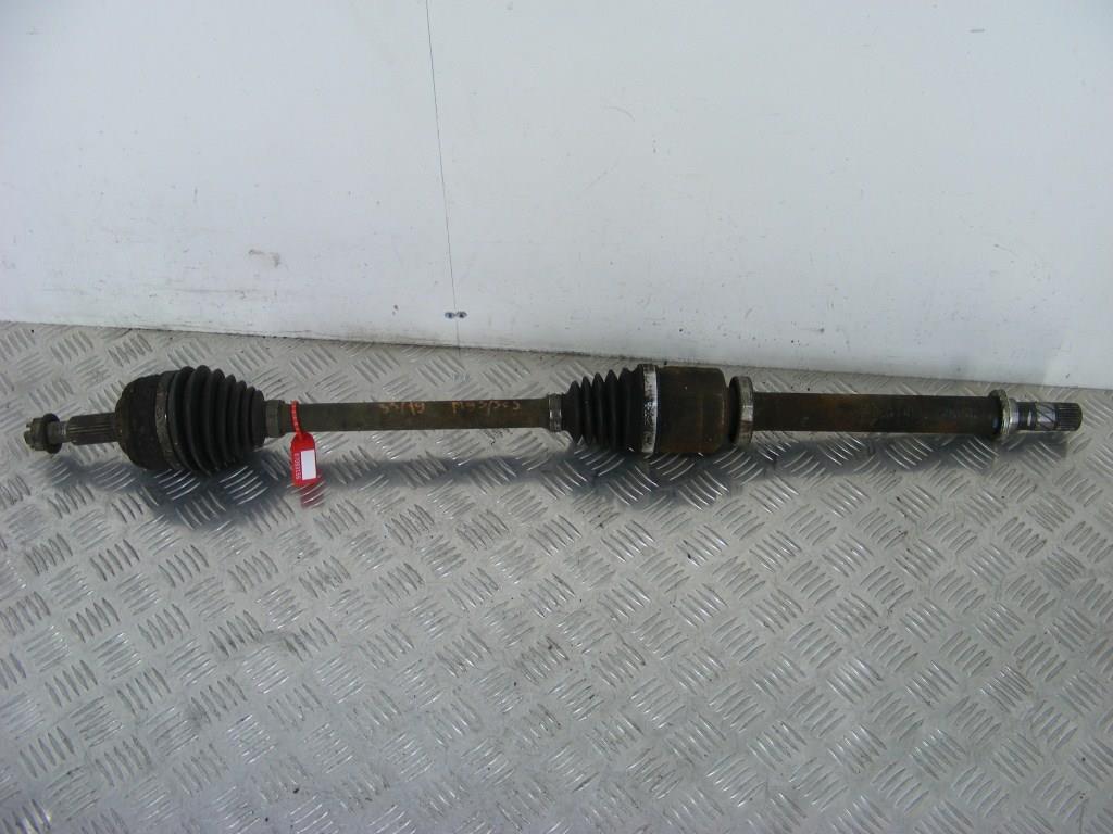 Полуось передняя правая (приводной вал, ШРУС)
