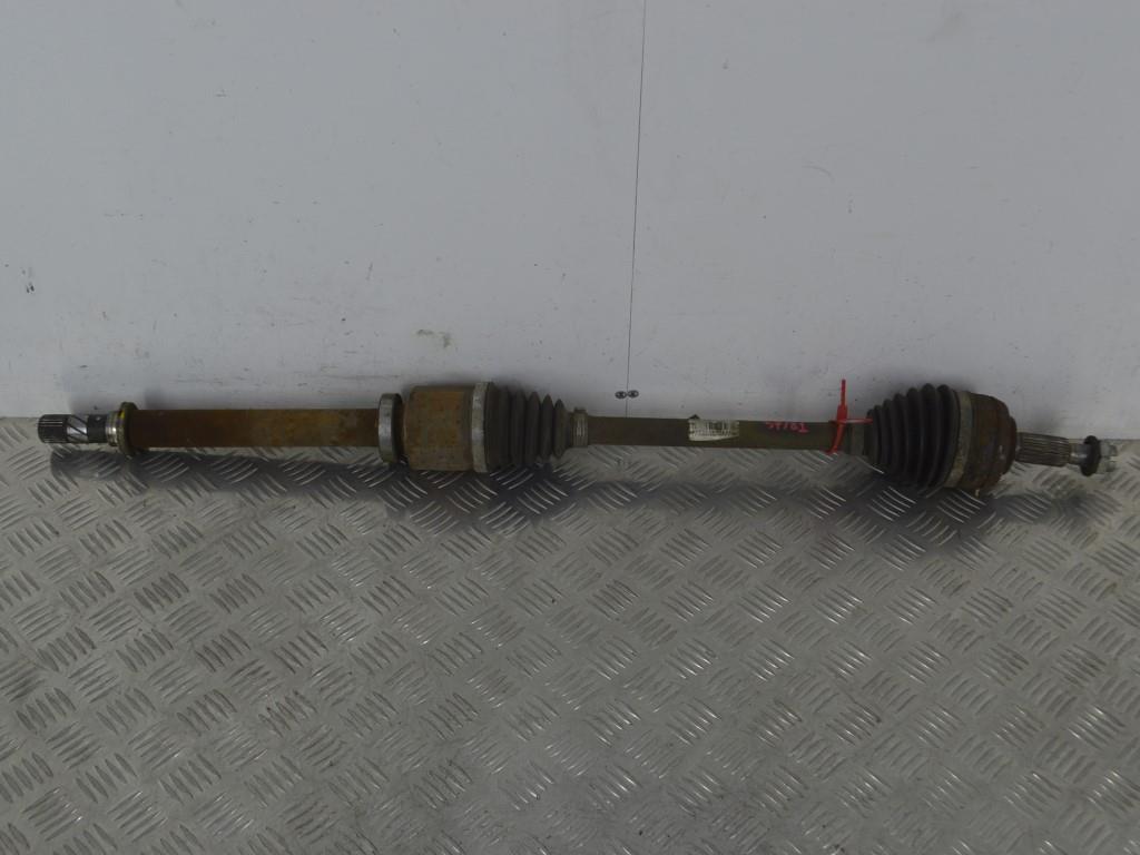 Полуось передняя правая (приводной вал, ШРУС) Renault Scenic 3 (2008-2015) 391006777R