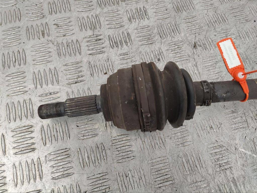 Полуось передняя правая (приводной вал, ШРУС)