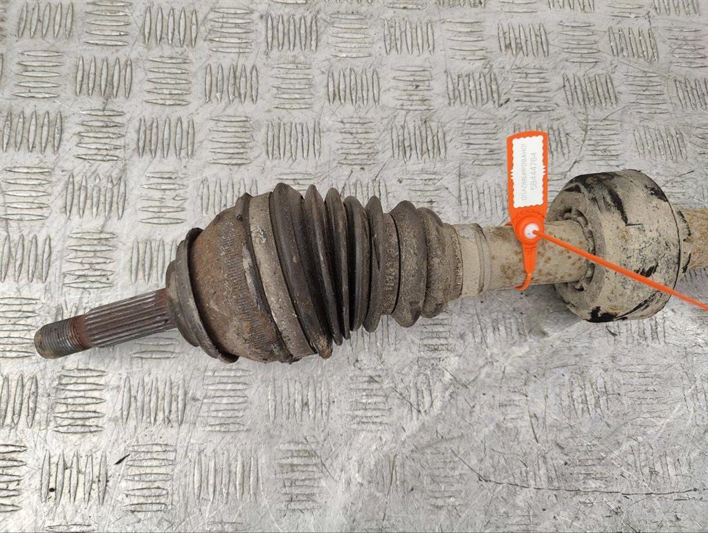 Полуось передняя правая (приводной вал, ШРУС)