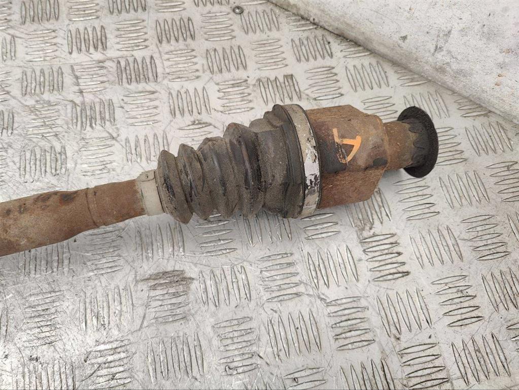 Полуось передняя правая (приводной вал, ШРУС)