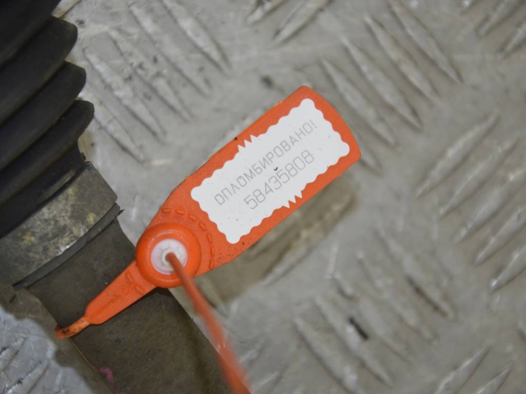 Полуось передняя правая (приводной вал, ШРУС)