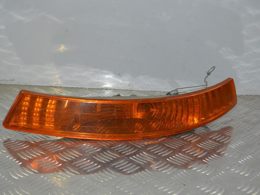 Поворотник левый Renault Trafic 2 (2001-2006) 8200007031