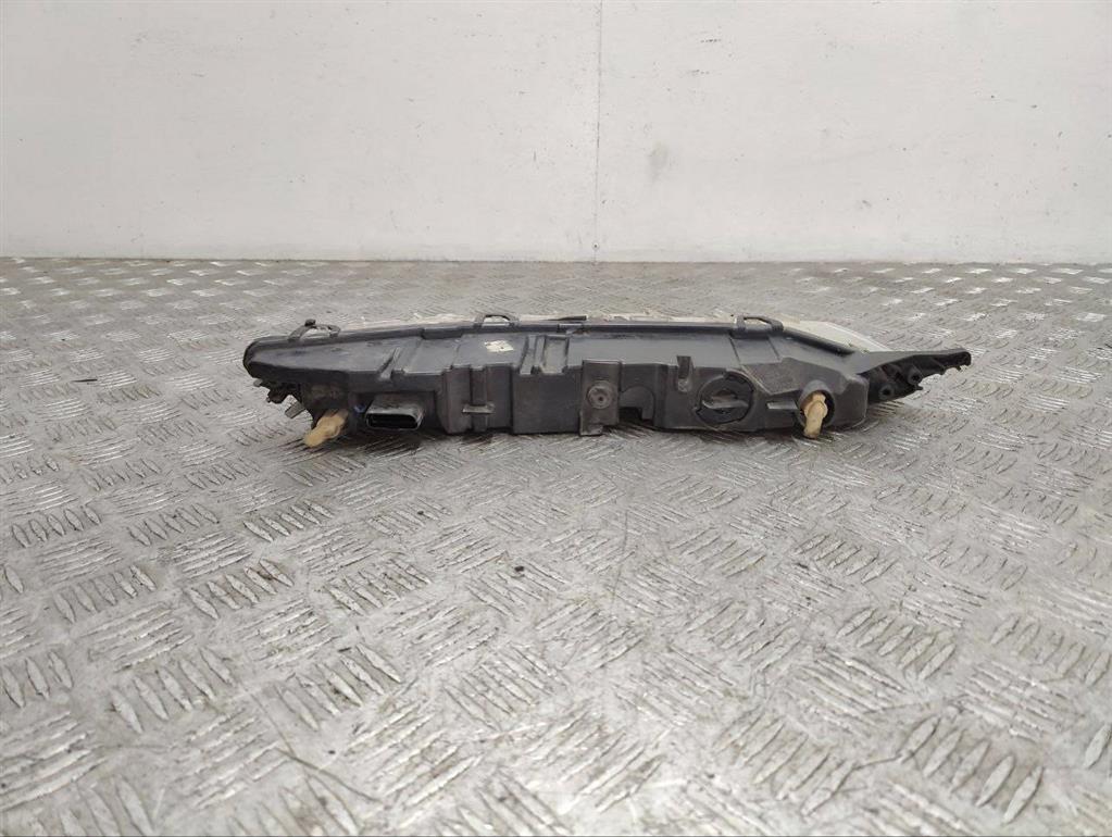 Поворотник левый