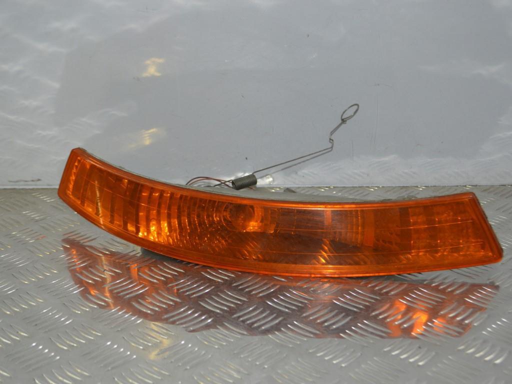 Поворотник правый Renault Trafic 2 (2001-2006) 8200007030