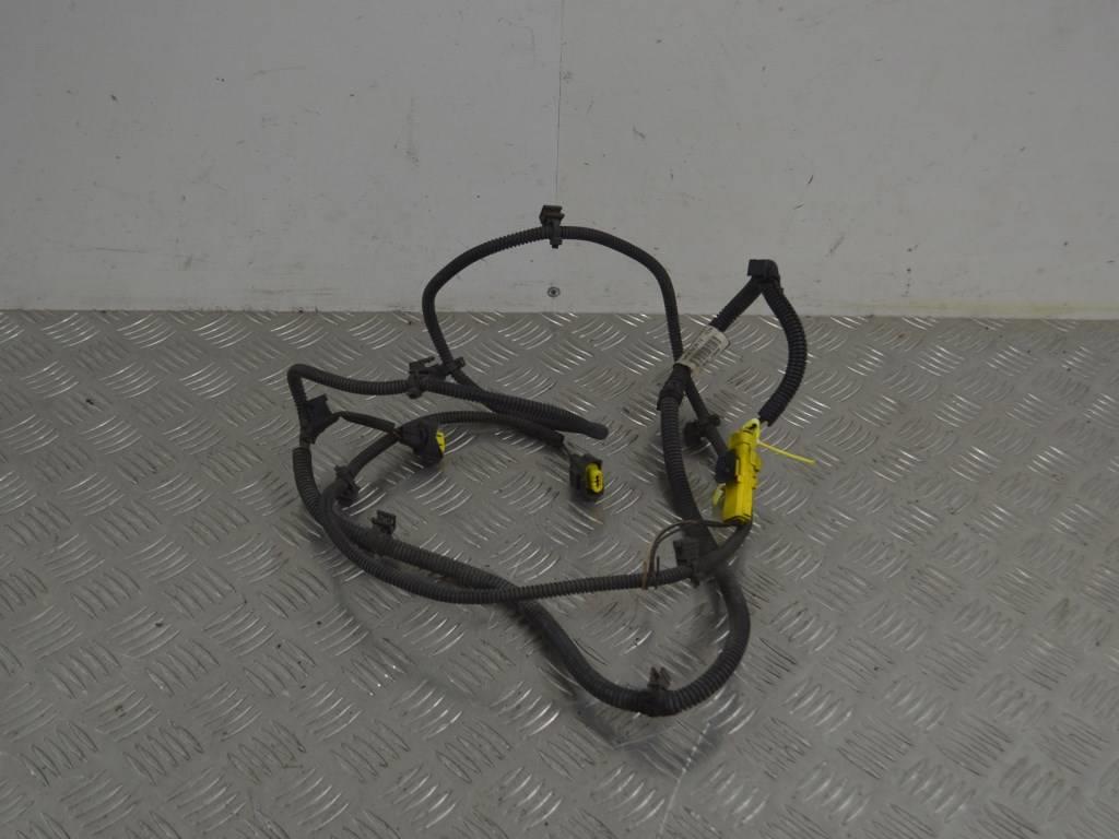 Проводка бампера переднего Renault Master 3 (2010-2019) 240700032R