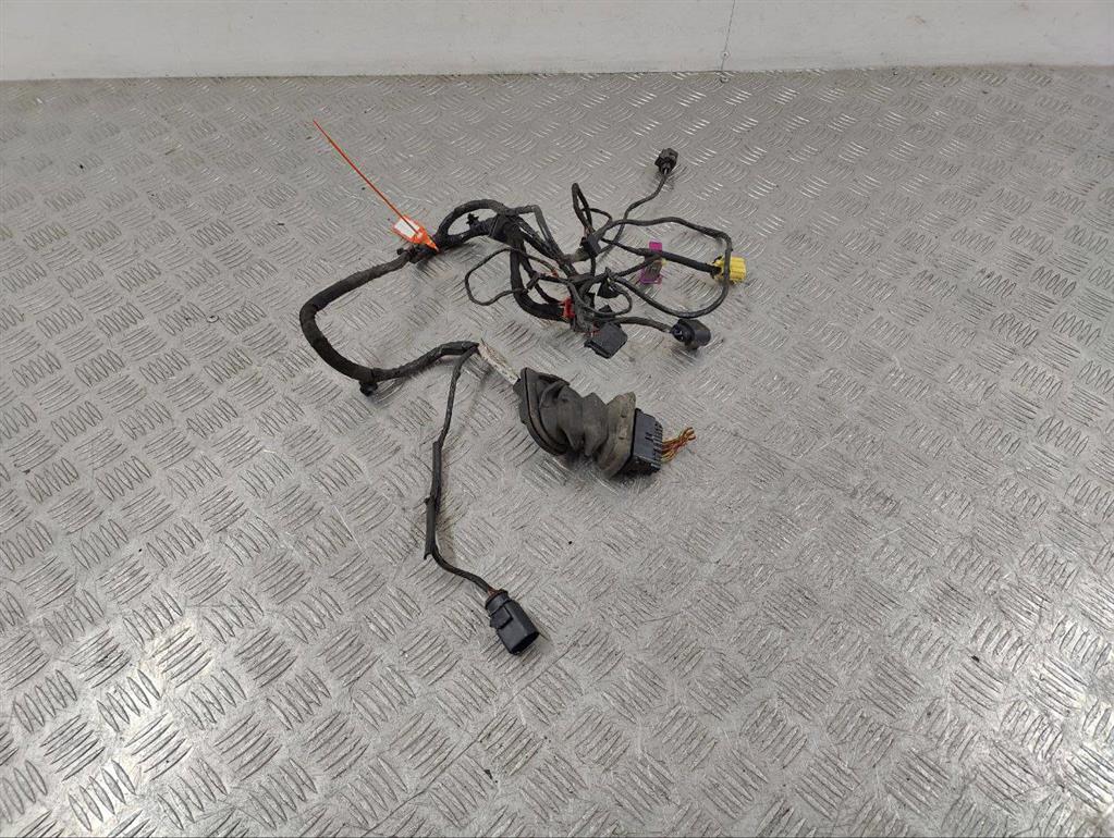 Проводка двери передней левой