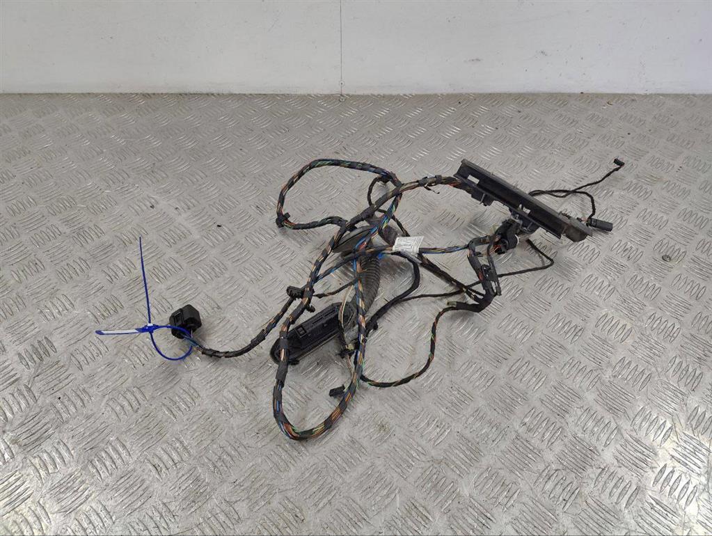 Проводка двери задней правой