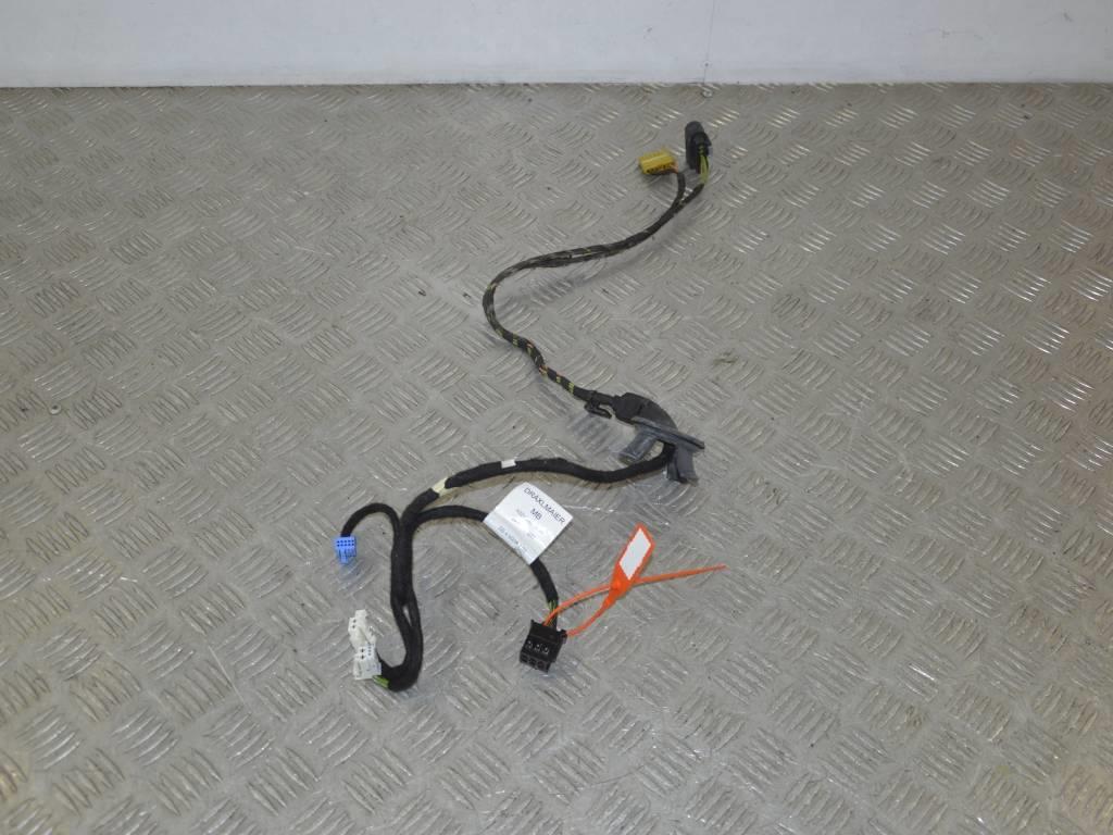 Проводка двери задней правой