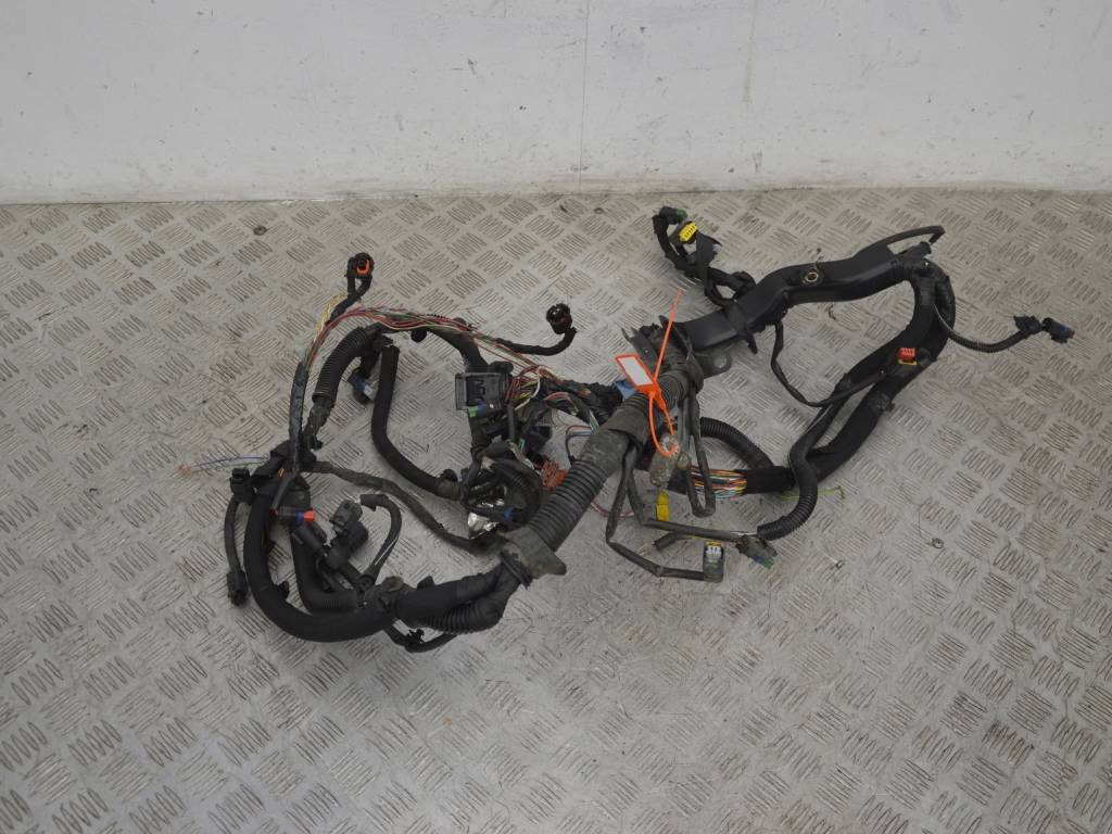 Проводка двигателя