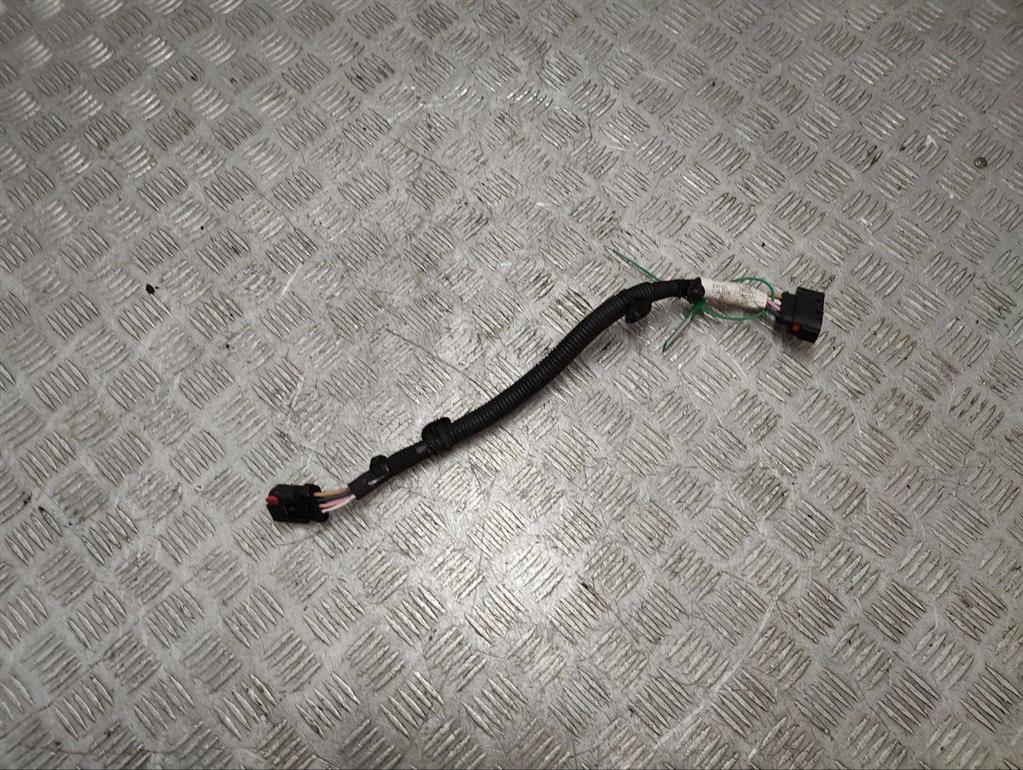 Проводка (планка) свечей накала