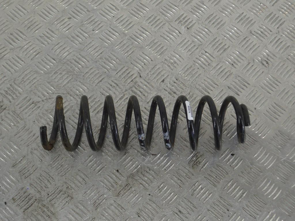 Пружина задняя